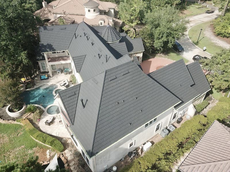 Hillco Building Service LLC - Roof Repair in Houston