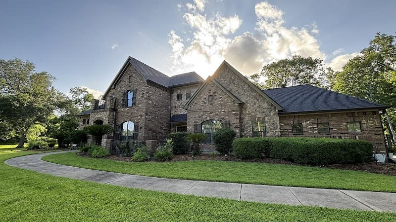 Performance Roofing & Construction - Residential Roofing in Alvin