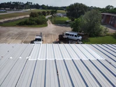 Right Hand Roofing - Tile Roofing in Pasadena