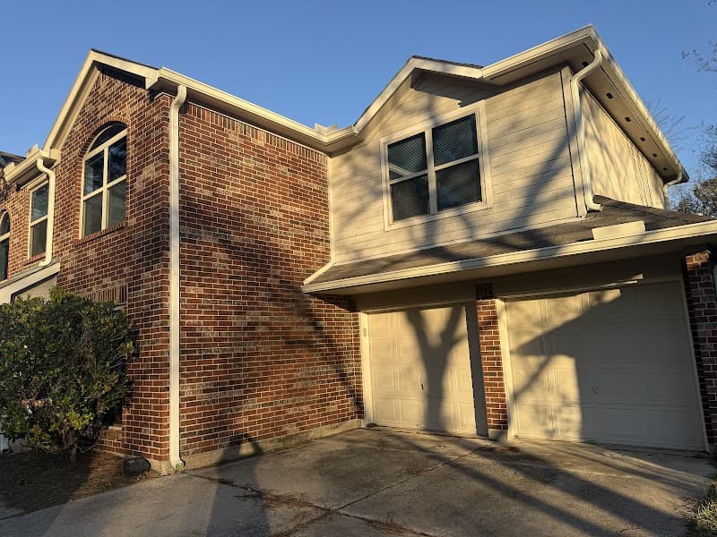 Tx-Us Seamless Gutters - Gutter Installation in Houston