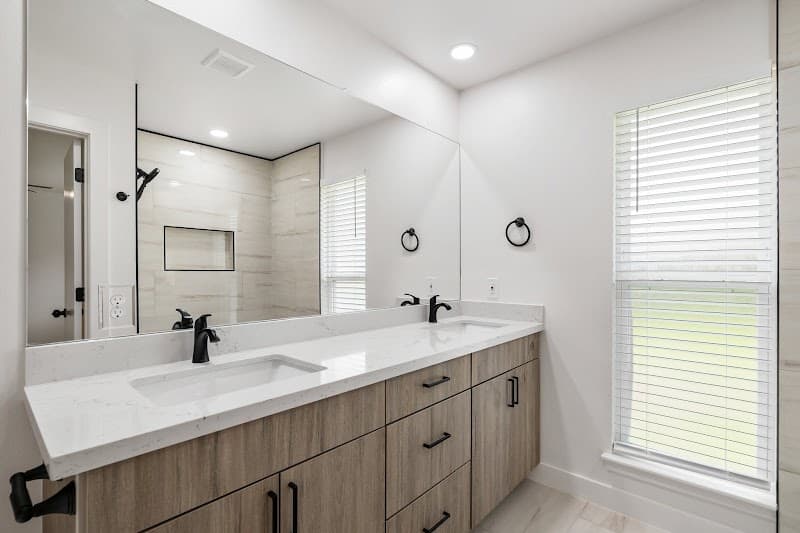 Vertex - Roof Repair in Conroe